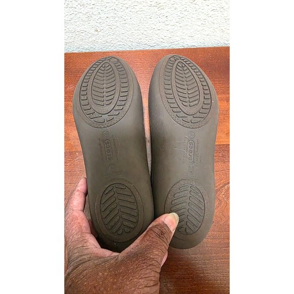 Crocs Womens Brown Open-Toe Slingback Flats Size W8 Lightweight & Comfortable Ru - Picture 6 of 7